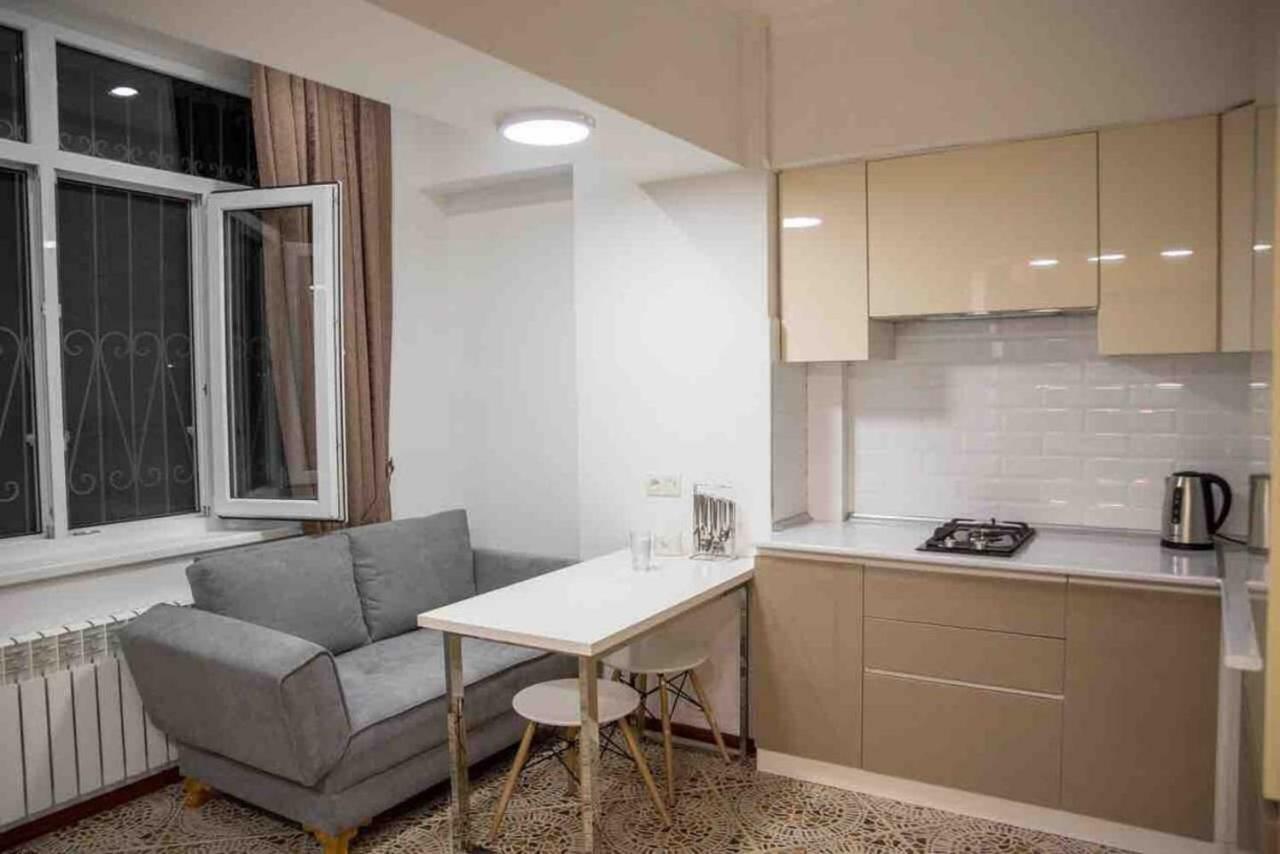 Студия В Центре Ташкента Exterior photo